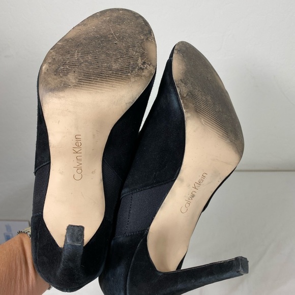 Calvin Klein 9.5 black lace up heels - Picture 5 of 9